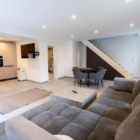 Lara Σπίτι διακοπών